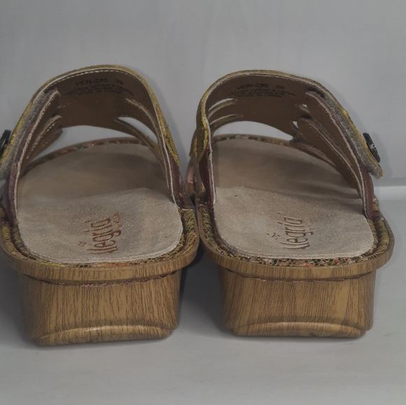 ALEGRIA Enmeshed Slide Sandals Floral Gold Peach Sage Green Tan EU 39 US 9 - Picture 9 of 11